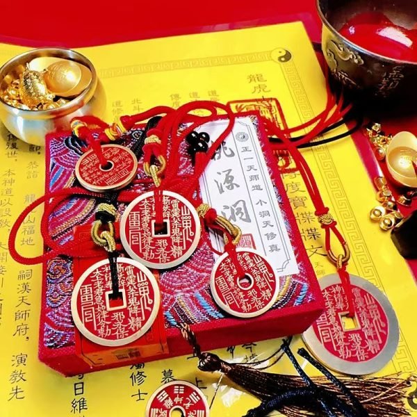 Taoist cinnabar mountain ghost spending pendant, handmade necklace, brass eight trigrams copper coin, safe and auspicious for wealth